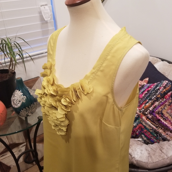 Yellow blouse - Picture 5 of 8